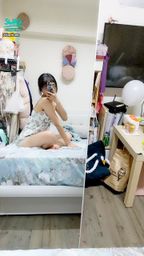 janicee : 俯身時透出的線條v shape