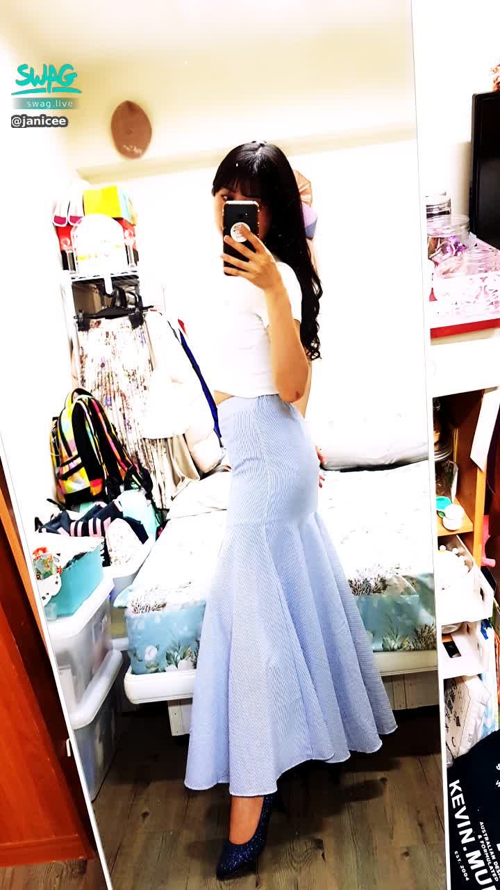 janicee : 短上衣搭配魚尾長裙
優雅搖擺外出服
elegance
#absofuckinlutely