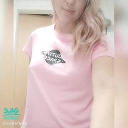 sweetleka : New hot video๐๐ฅฐ๐ My pink wet and hairy pussy ๐๐๐๐