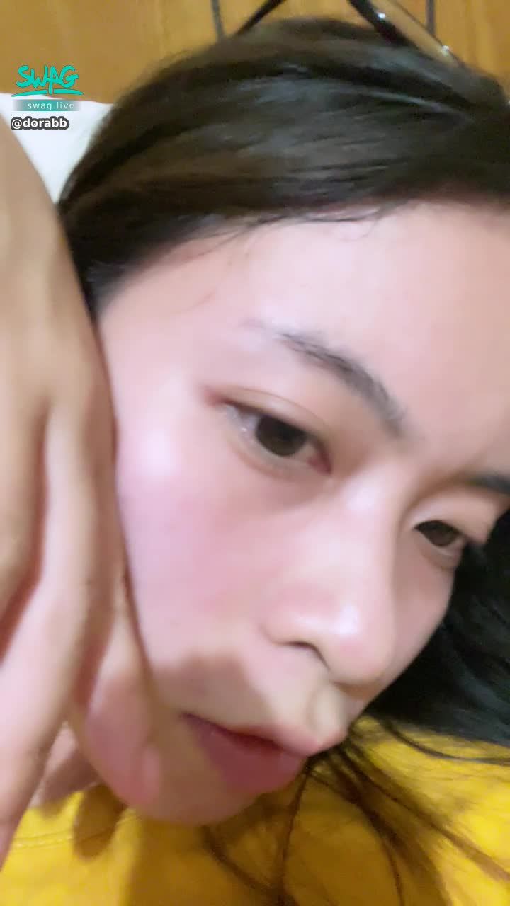  : 為什麼感覺今天臉很白