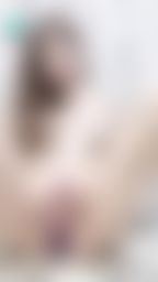 s***********m : 高潮後又再一次高潮,狂噴水⛲⛲,美眉對震動棒愛不捨手,累了,晚安
Finally i cumshot
