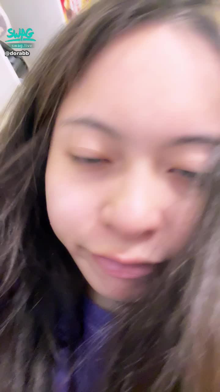 d****b : 洗完澡了好舒服🤤
