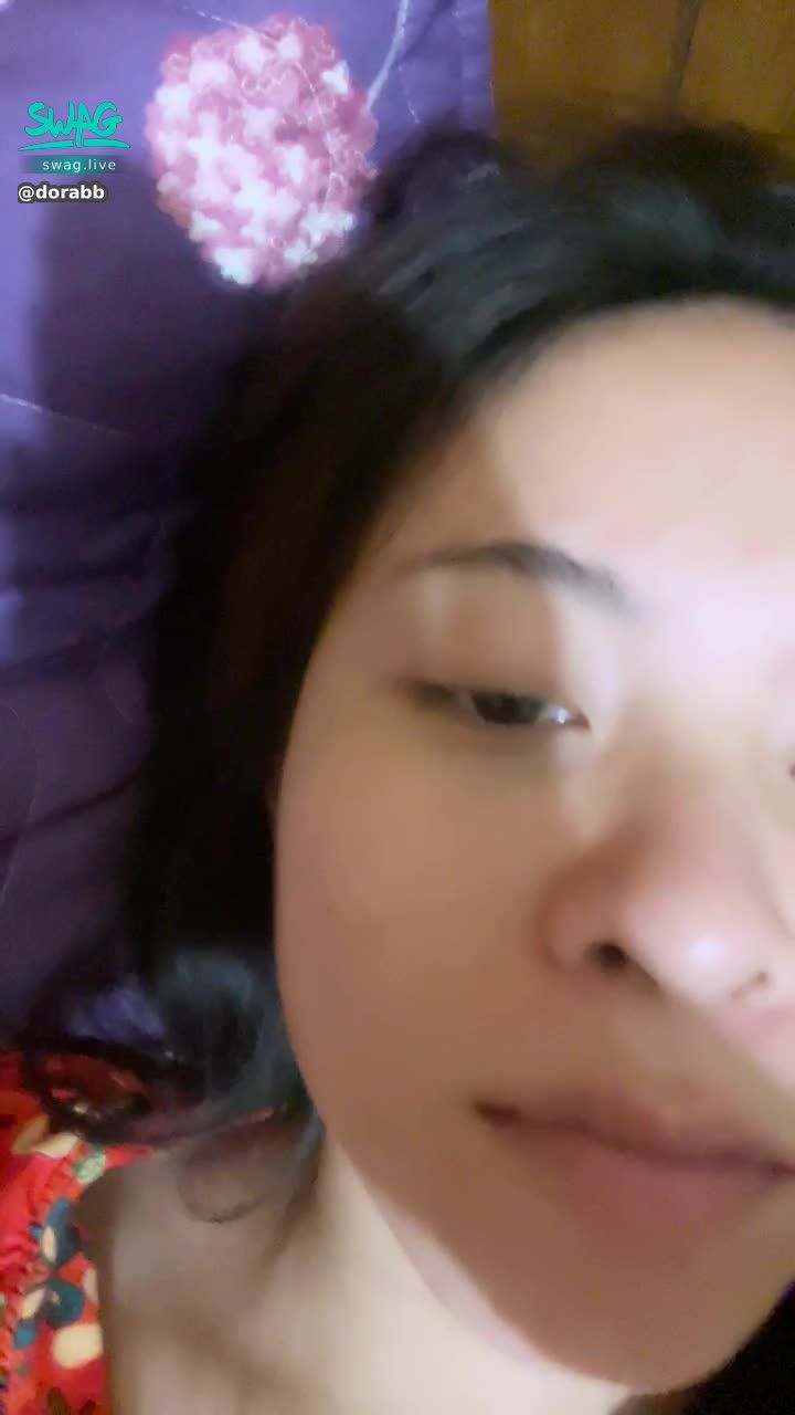  : 躺床真的好舒服喔喔喔