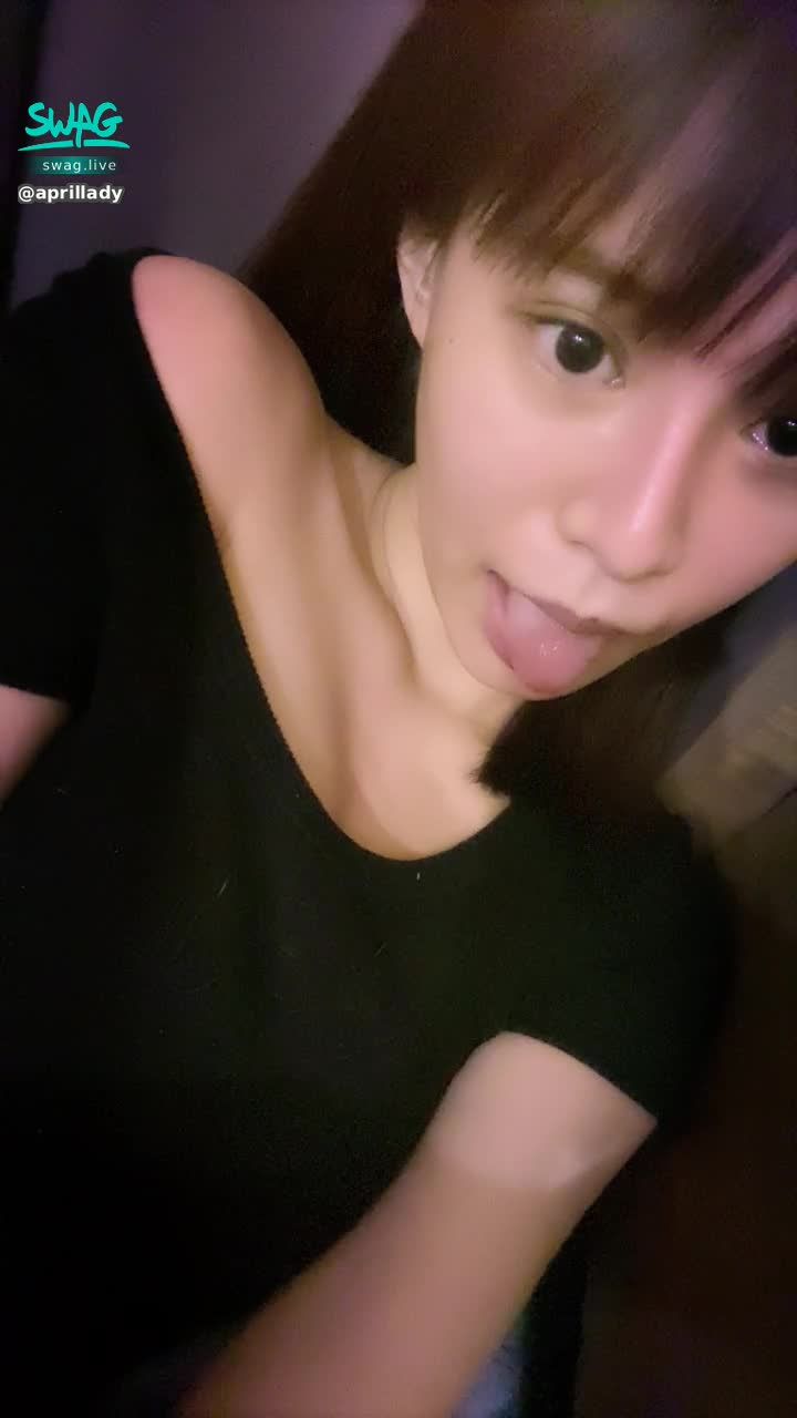 aprillady : 這禮拜想要哪天看我上播 來告訴我
幫我想指令🉐️稀有片片💕💕💕