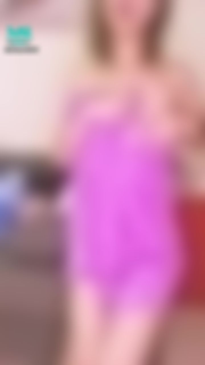 glamourbaby : 🍑桃桃最色的奶頭🍑太久沒被吸了……