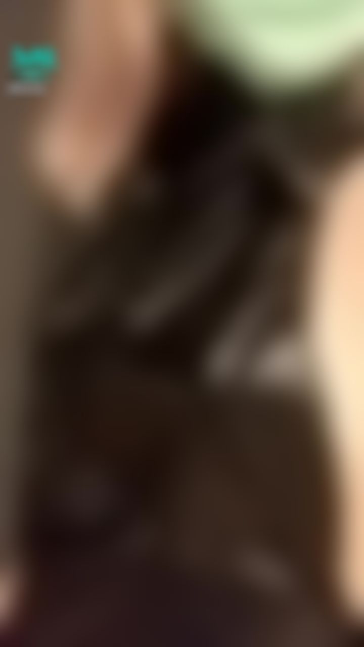  : 沒穿內衣內褲