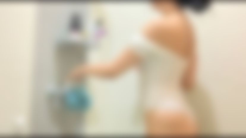 annatasya : After squirt


#horrny #squirt #playing