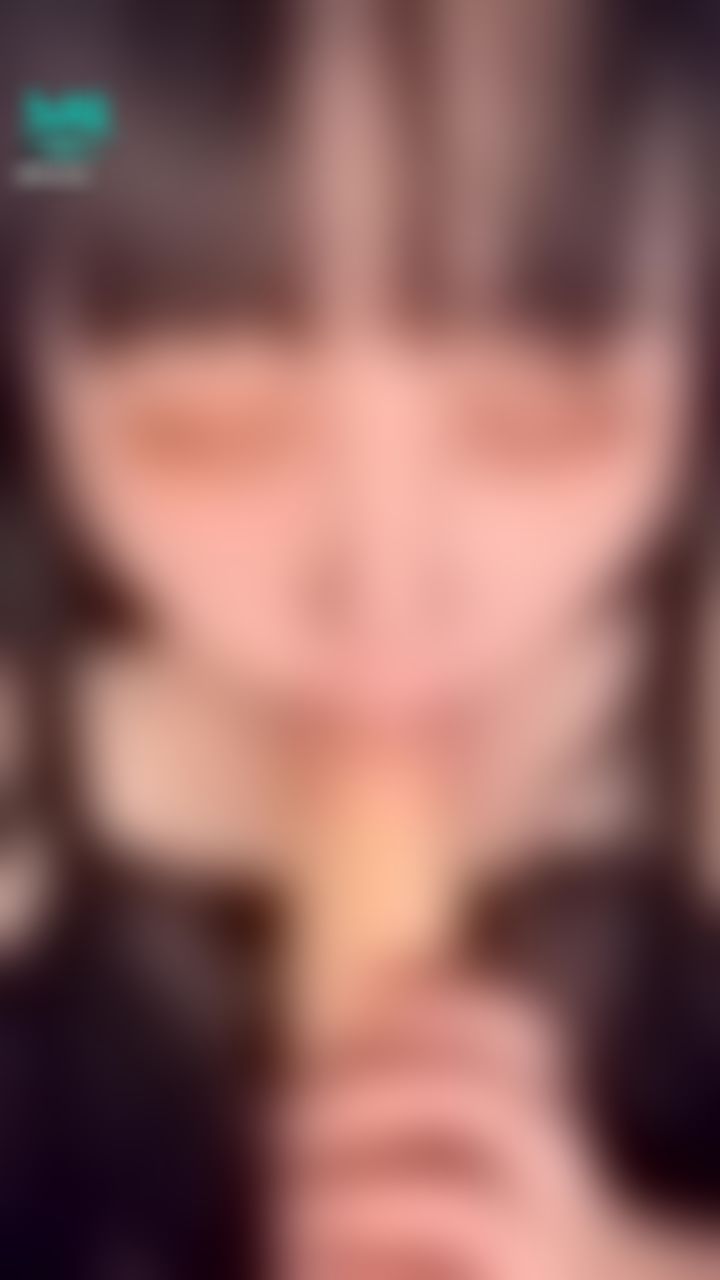  : 深深的頂到喉痛💋肉棒太粗大了