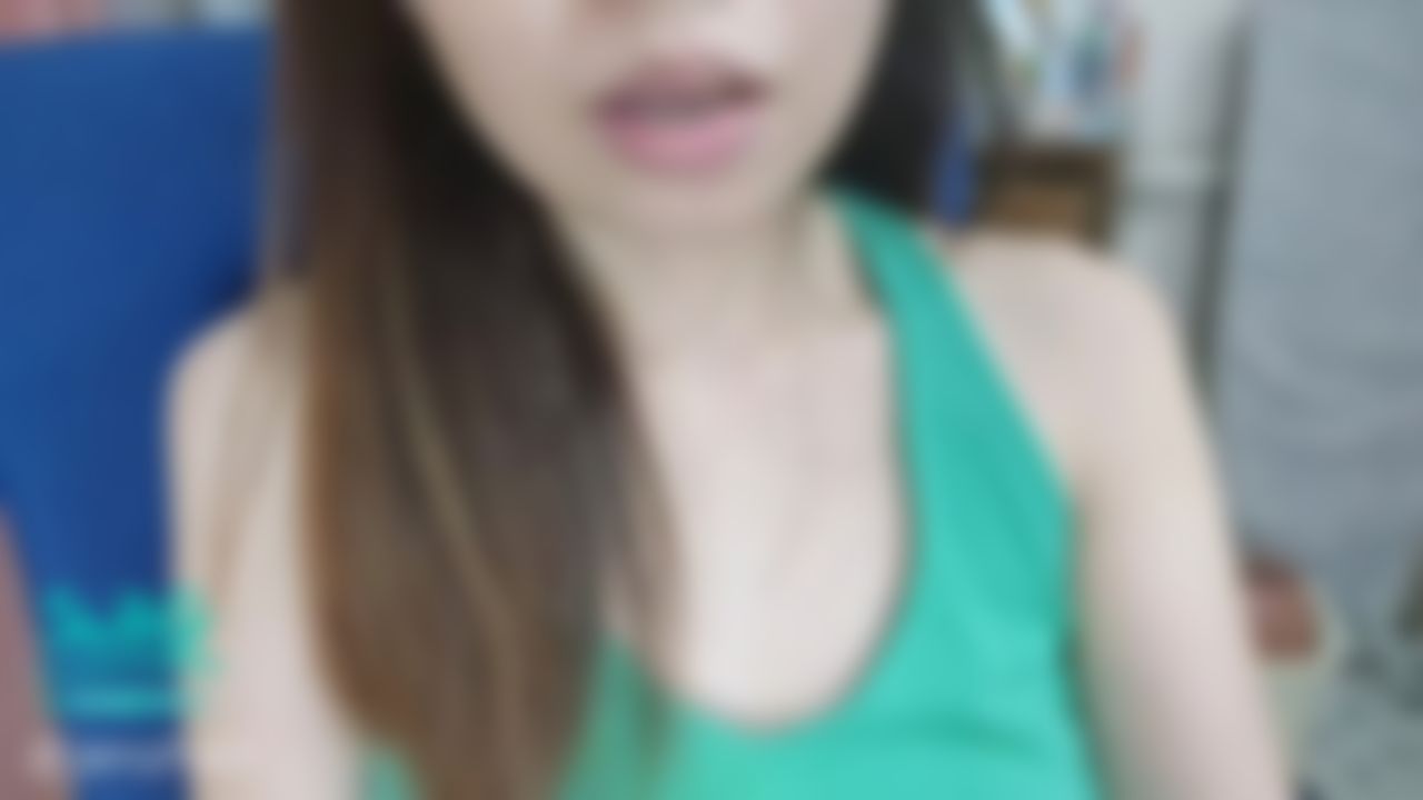 jenzhen : 听说睡前慰慰最容易入睡，妹妹今晚就来试试