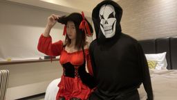 lierbaby : 一年一度的萬聖節,海盜首次遇到死神會發生什麼事呢?🤭總共有三集,全部都有解鎖按喜歡就有隱藏版囉♥️