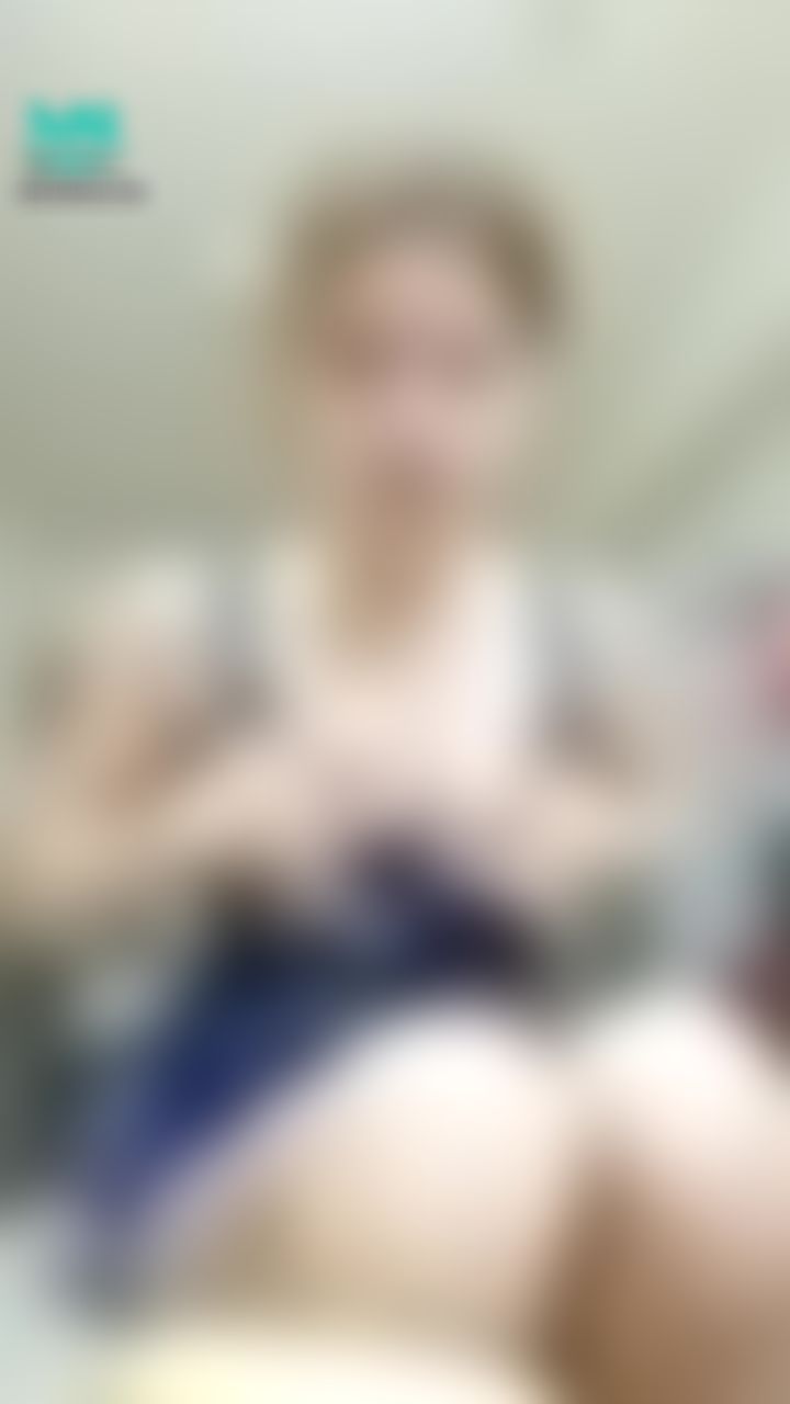 kikilinbabe : 揉奶抖奶+口技一次滿足