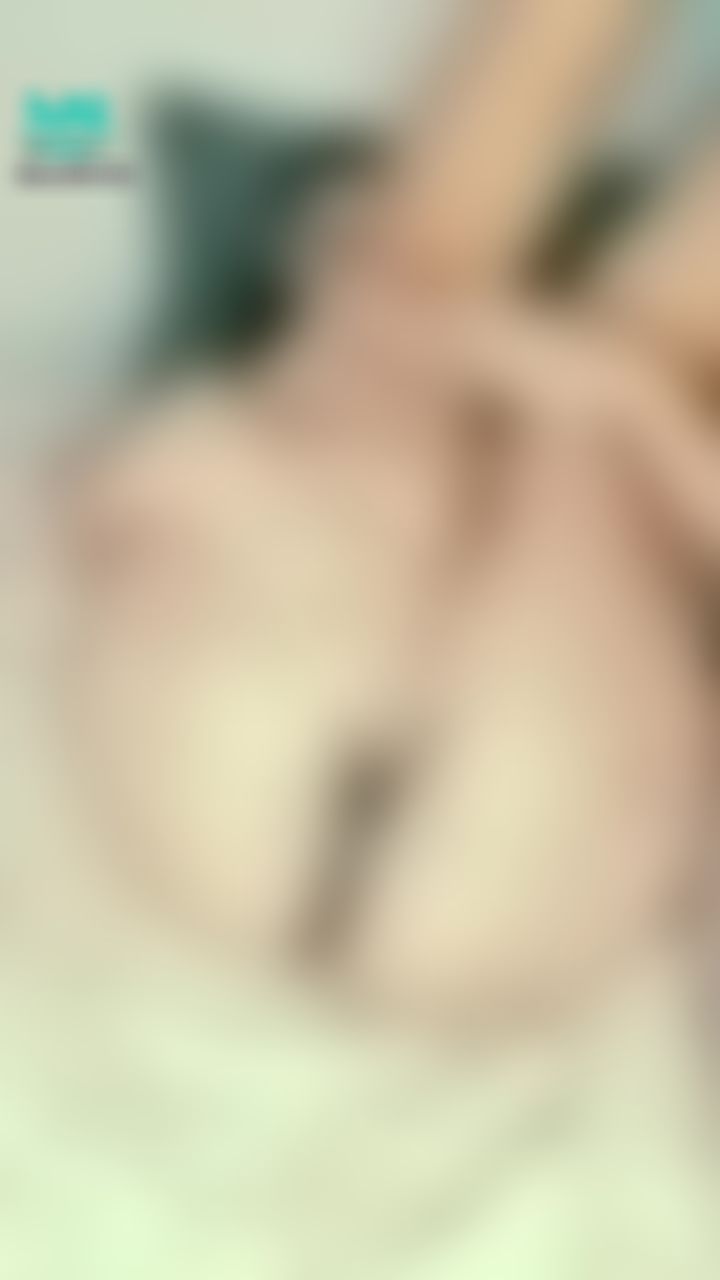maylinbebe : do you like my panties?