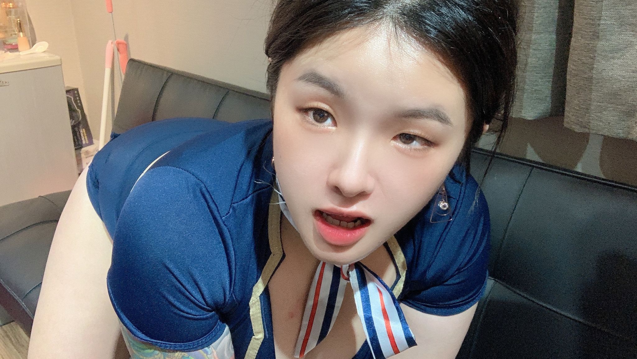 ccdidi : 空姐制服誘惑