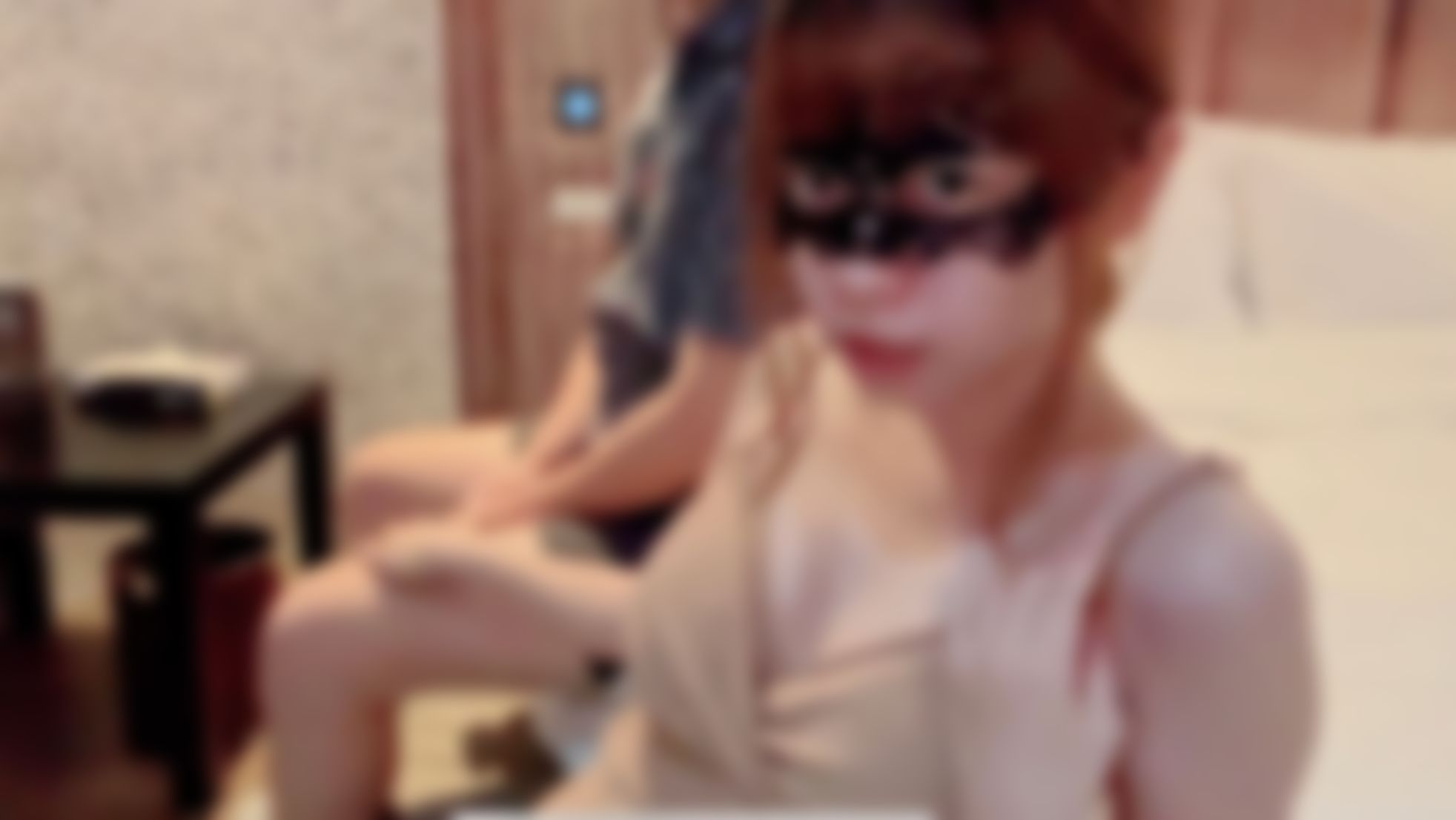sexyemily : 偷偷背著老婆，與小三出遊。上篇