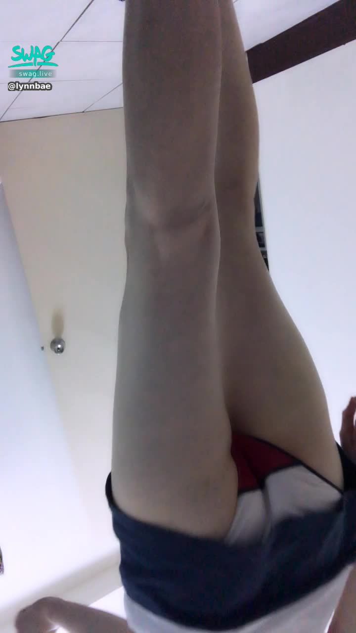 lynnbae : 話說這件吊嘎 就跟滿分的男友一樣 實穿度高/顏值高/舒適度高 三高滿分優勢💯
是不是很必須來一件😎 Tommy不用考慮的那種(📢站起來看看的這裏請)