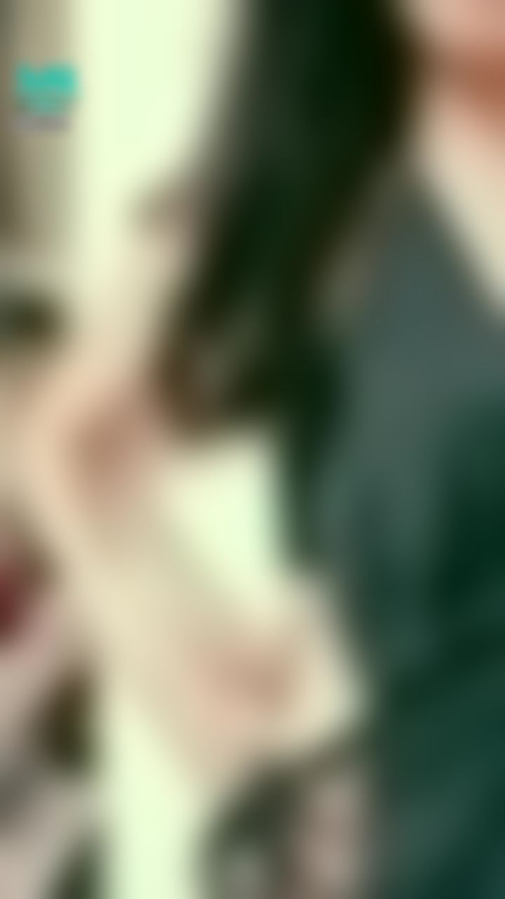janicee : 深V巴黎鐵塔睡衣💜想看照片或影片的請私訊我💋
鏤空編織出一座鐵塔🎀
側邊開衩的綁帶與蕾絲透出肌膚💙
bisou bisou💄
