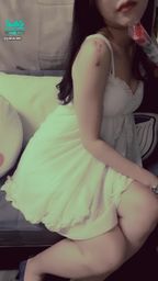 janicee : 青春的白色睡衣💙
誰能當你刺在胸口的玫瑰?💋
帶刺的美麗又性感💫
thorny yet seductive🌹