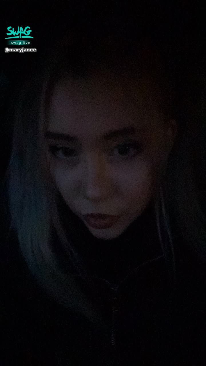 maryjanee : Helloo