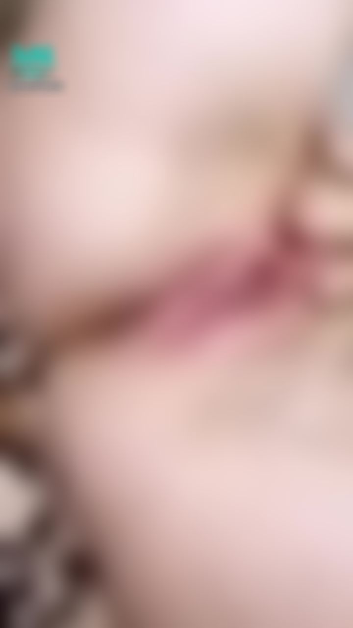 maryjanee : Red horny pussy 🍓🍓