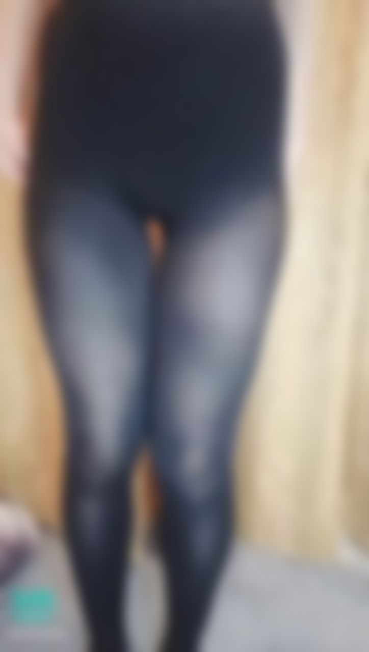 ellieellie : Come to me baby.