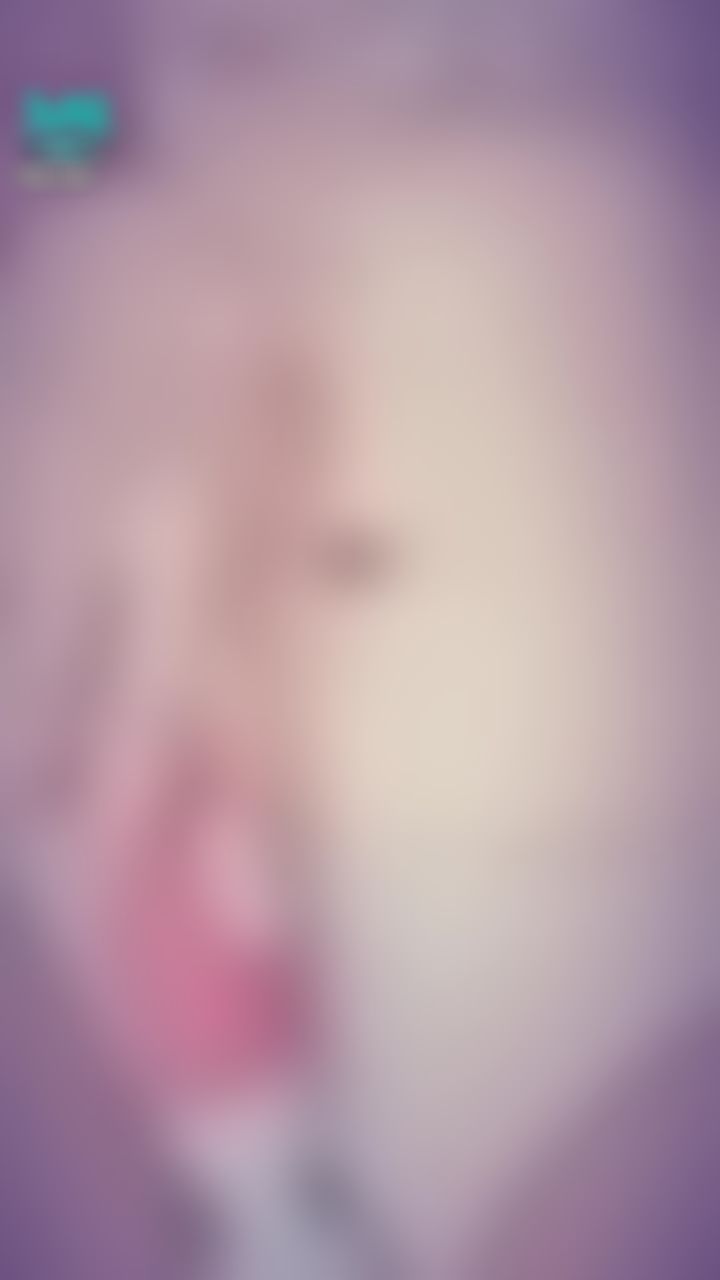  : 幫痘痘按摩~好舒服喔！😋😋😋