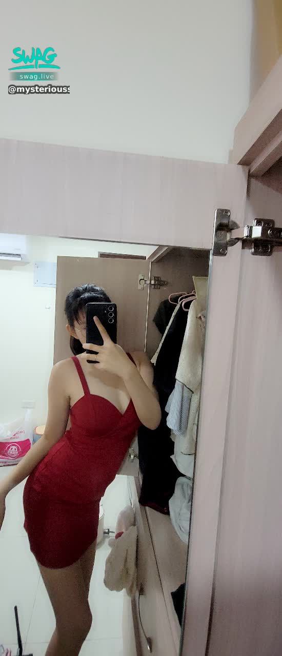 m***********s : 八點直播衣服❤