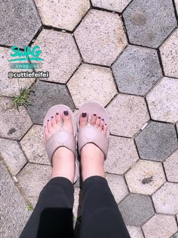  : 新做的指甲超美的❤️❤️