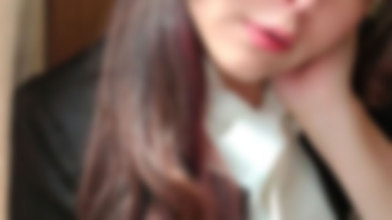 c*******i : OL熙熙回家後脫衣淋浴誘惑