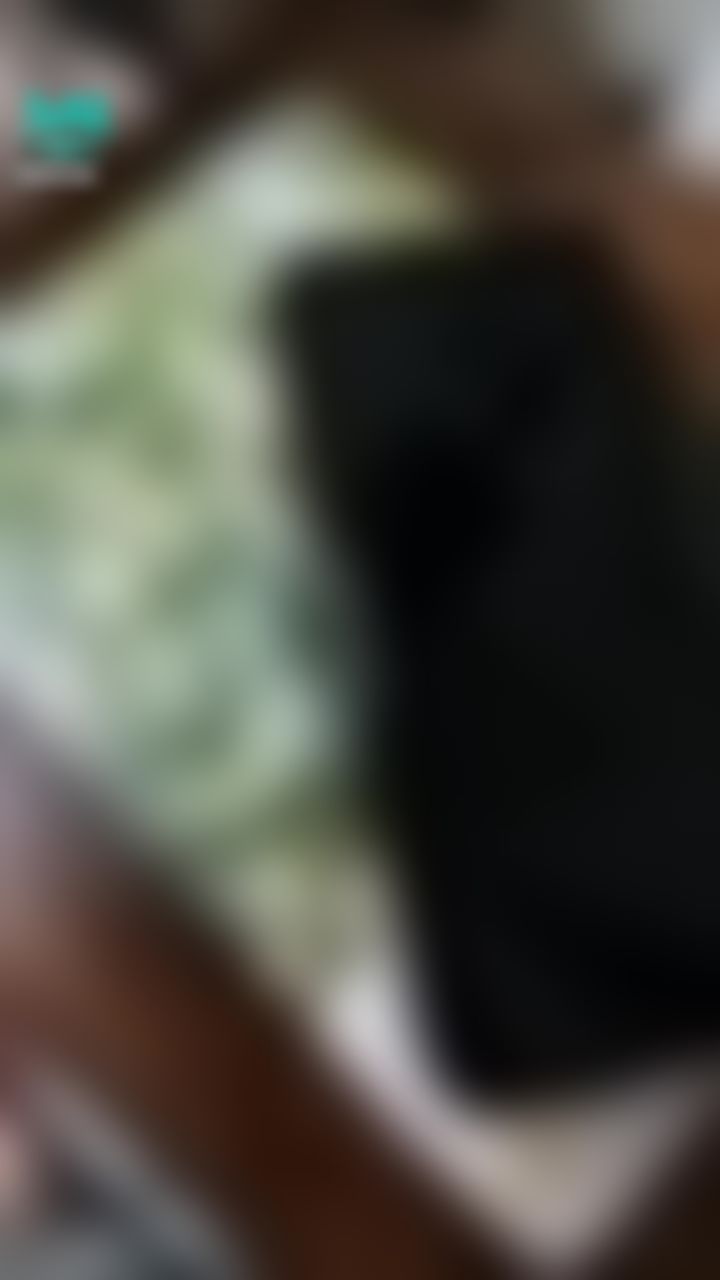 janicee : 有這週五晚上想約會的小哥哥嗎？
我剛好有想要去看場電影，要一起來嗎？♥️
Let's go to a movie this Friday！