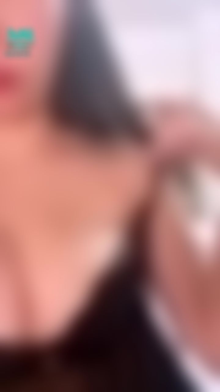  : 每日揉奶特輯😈😈特寫情趣衣底下的奶奶