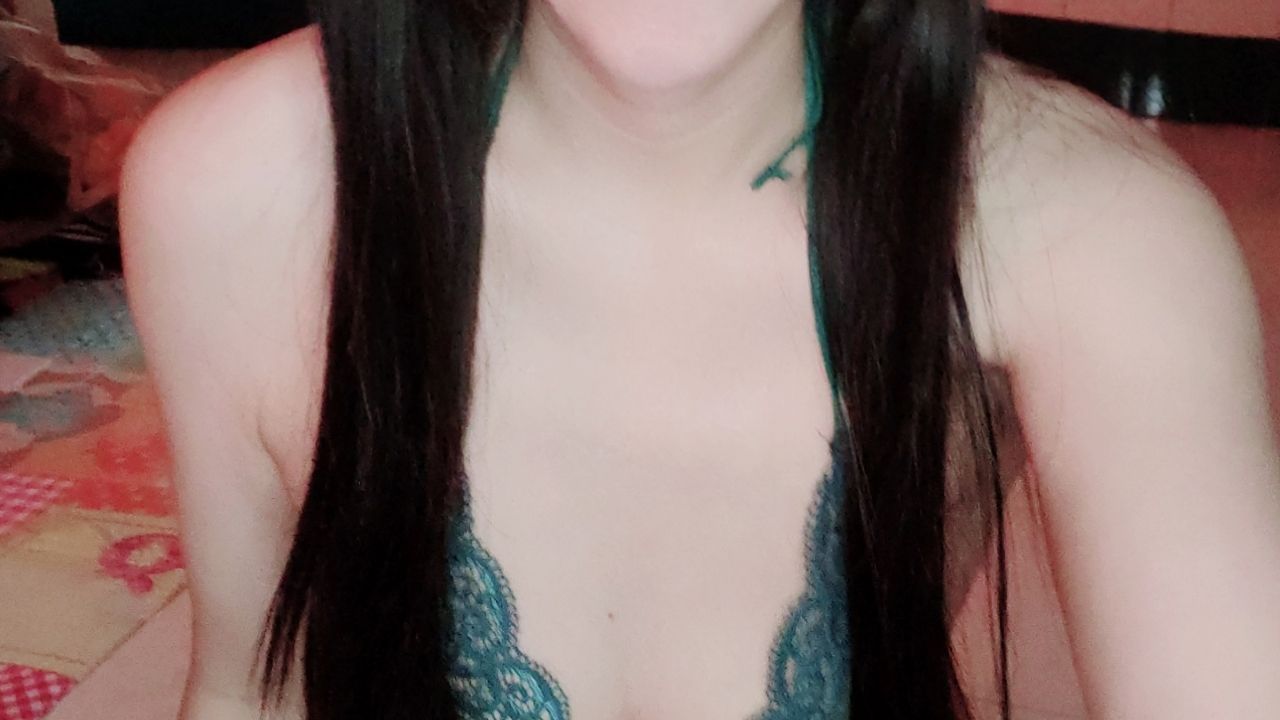 cocoyk : 主題：綠色蕾絲開檔連身情趣服