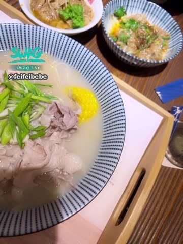 feifeibebe : 菲寶們～ 晚餐吃了嗎？ 人家現在才吃晚餐😆😆

NMS-0014]	下班到女同事家坐坐💗
https://5w.ag/4GmoeWbXGK2feHz96

任一部只要解鎖➕按好評👍
就可以找我領兩部現拍極致誘惑隱藏版喔

💛💛💛封面限定💛💛💛

ㄧ個✨高跟鞋✨禮物🉐️8⃣️部大尺露臉實戰隱藏版喔