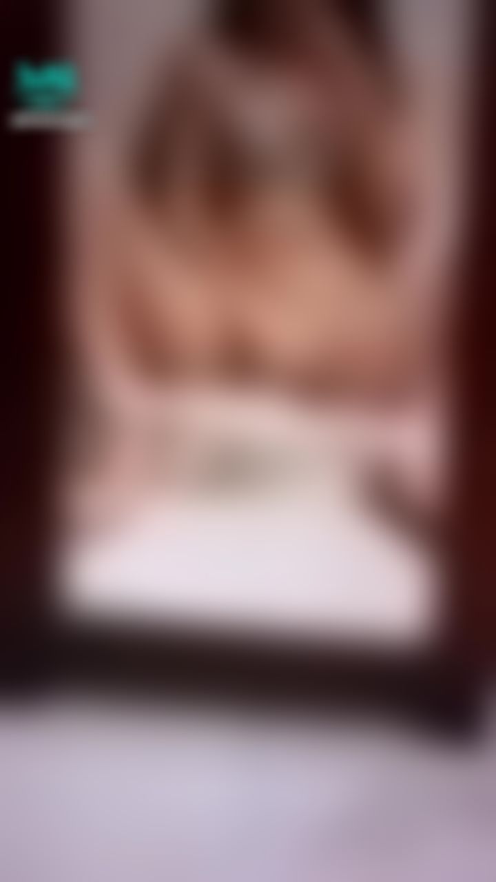 littletingting : 🔞都看到人家粉嫩的小白虎🔥這樣摸摸著嫩鮑👅👅感覺都流水水了💦💦
