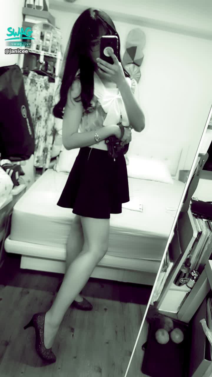 janicee : 薄紗水手服娃娃裝🎀
student style♥️