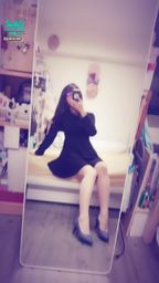 janicee : 床邊翹腳的OL💙
黑色洋裝與膚色絲襪💖
性感高跟鞋美腿💛
out of office👠