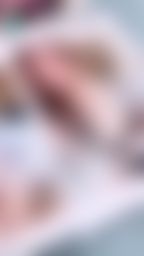 stellajs : 葡萄聖誕寫真明信片😈哥哥想要嗎?
今晚十點直播,等你來抽大獎喔~~
最大獎可以吃飯飯約會喔~~