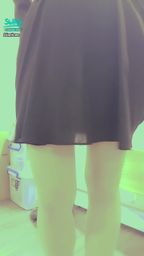 janicee : 脫下絲襪,露出赤腳⭐⭐⭐
下班的OL💙
氣質黑色洋裝💖
out of office👠