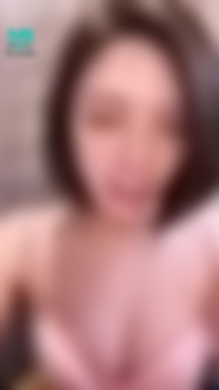 v*******a : 🤍謝謝大家今天來我直播間支持我跟荳荳主播🤍
@dododear 大家可以多多支持唷💕
我們還有私下拍的女女影片💕