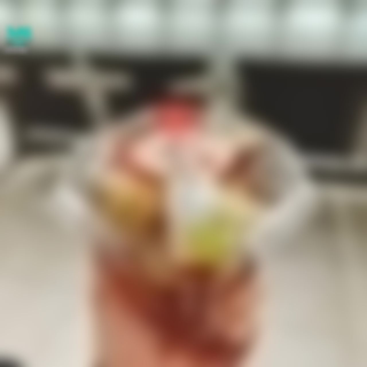 stellajs : 最近愛上吃水果❤️ 沒有葡萄所以吃蘋果🍎