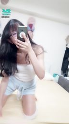 janicee : 新年快樂💋
冬季的軟萌女友💚朝你爬去🎀
soft and sweet gf💙