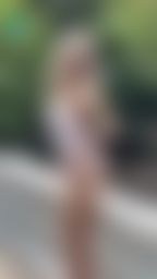 lavenderxox : Its me shooting babe x