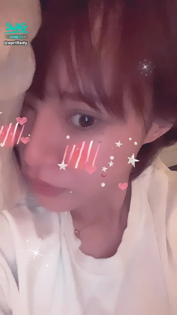 aprillady : 三天沒洗頭，可以當你的臭寶嗎😚😚😚😚