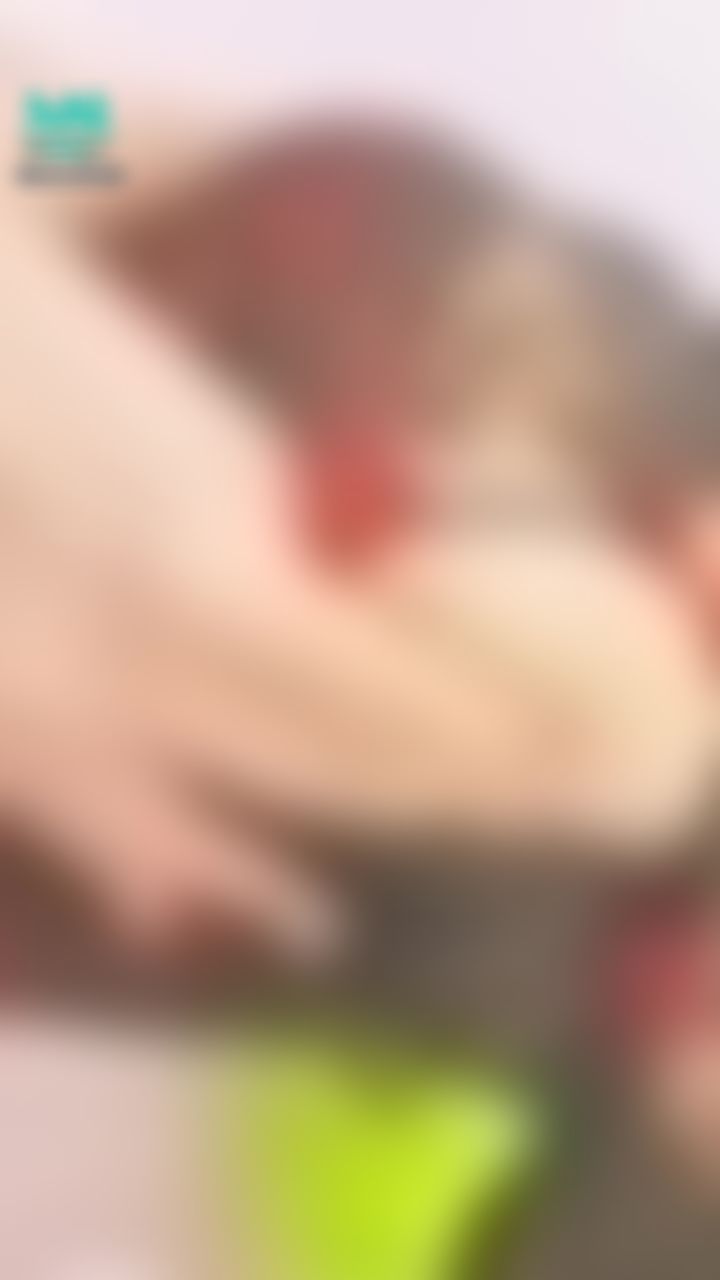sweetievv : 哥哥這樣的旗袍 夠格嗎😻