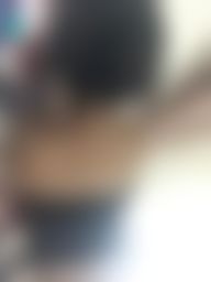 holy_bee : 今晚十二點開直播~
有點難過,影片卡了一整天都還在審核☹️
來找我聊天,安慰我一下~