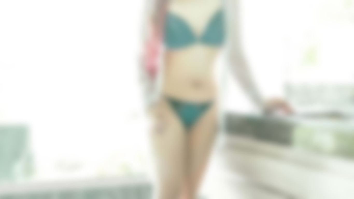 dollyxoxo : 性感大尺洗澡舞蹈秀