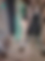 lovelymoon : 猜猜我是抓屁屁的那個,還是被抓屁屁的呢?😝