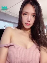 joycehotbabe : 💋F奶小女友的日常💋大胸部的困擾😔 肩帶滑落
#F奶 #女友 #大奶 #新人 #台灣