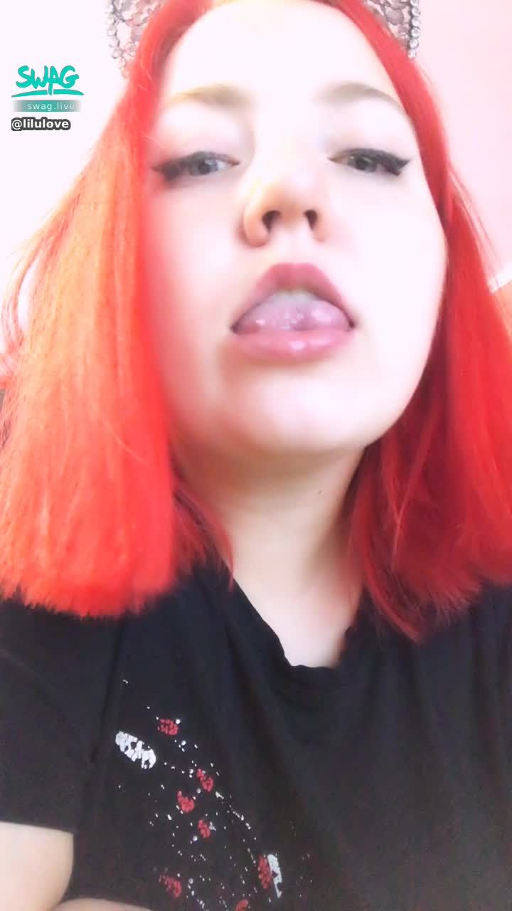lilulove : Saliva and tongue😛