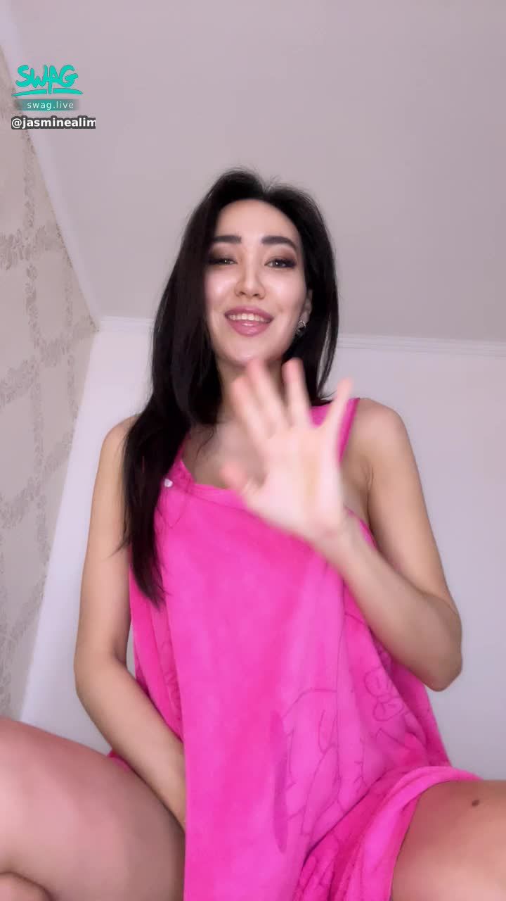 jasminealim : Hola 🤗 Don’t  buy this video, nothing special 🙈😁