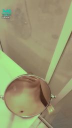 janicee : 仰視的偷窺視角💚
小鏡子裡的世界💗
旋轉視野,窺探裸體的模樣🌹
peek💙
